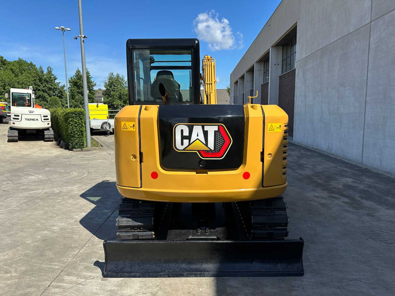 Caterpillar 305.5E2 - Ekskavator me zinxhirë: foto 5 Caterpillar 305.5E2 - Ekskavator me zinxhirë: foto 5