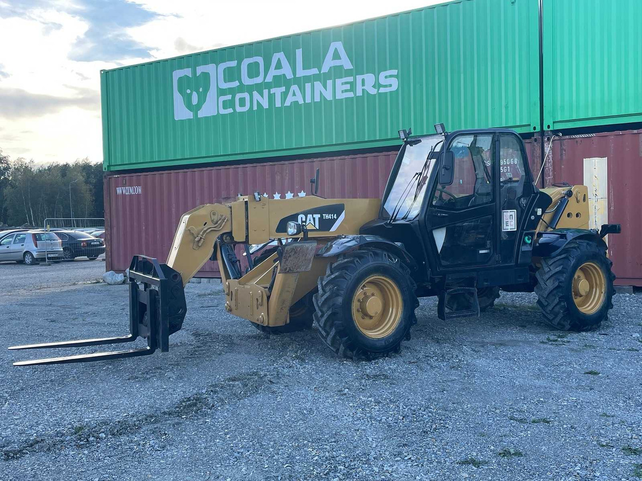 Caterpillar TH414 - Fadrom me goma: foto 5 Caterpillar TH414 - Fadrom me goma: foto 5
