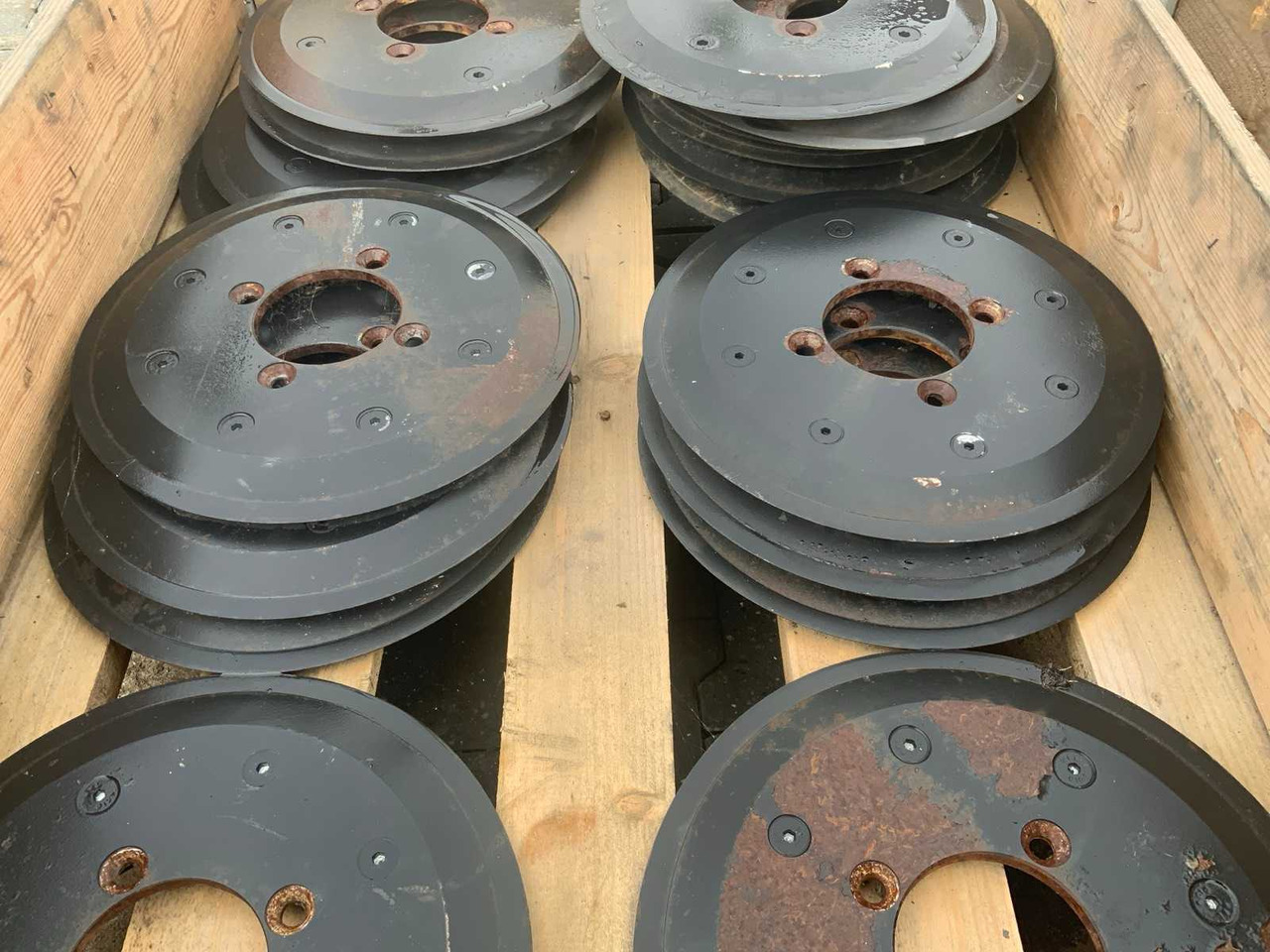 Cutting discs slurry injector (18x) - Pajisje plehërimi: foto 5 Cutting discs slurry injector (18x) - Pajisje plehërimi: foto 5