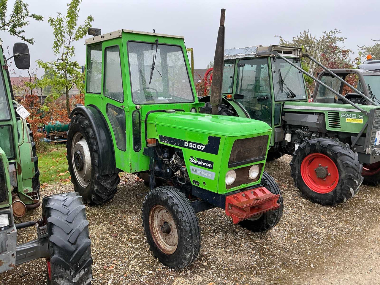 Deutz-Fahr D5007 - Traktor: foto 1 Deutz-Fahr D5007 - Traktor: foto 1