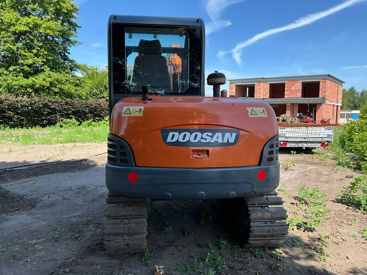 Doosan doosan Crawler exavator DH60-7 - Ekskavator me zinxhirë: foto 4 Doosan doosan Crawler exavator DH60-7 - Ekskavator me zinxhirë: foto 4