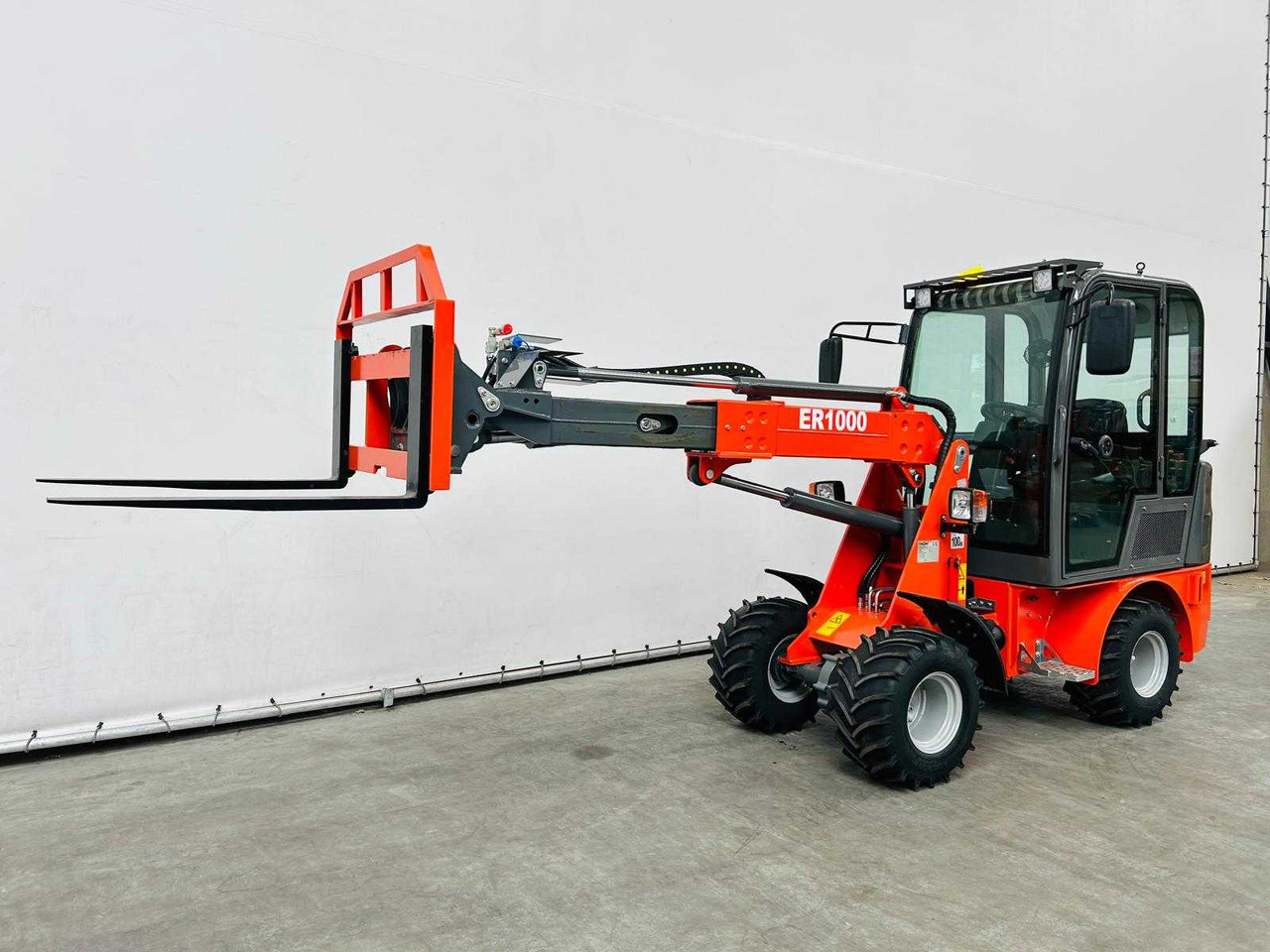 EVERUN - 2025 - ER1000 - TELESCOPIC ARTICULATED WHEEL LOADER KUBOTA EURO5 - Fadrom me goma: foto 5 EVERUN - 2025 - ER1000 - TELESCOPIC ARTICULATED WHEEL LOADER KUBOTA EURO5 - Fadrom me goma: foto 5