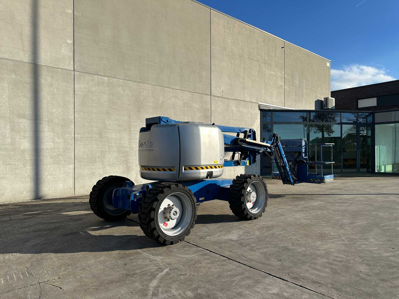 GENIE - 2005 - Z45/25 - AERIAL PLATFORM - Platformë ajrore: foto 1 GENIE - 2005 - Z45/25 - AERIAL PLATFORM - Platformë ajrore: foto 1