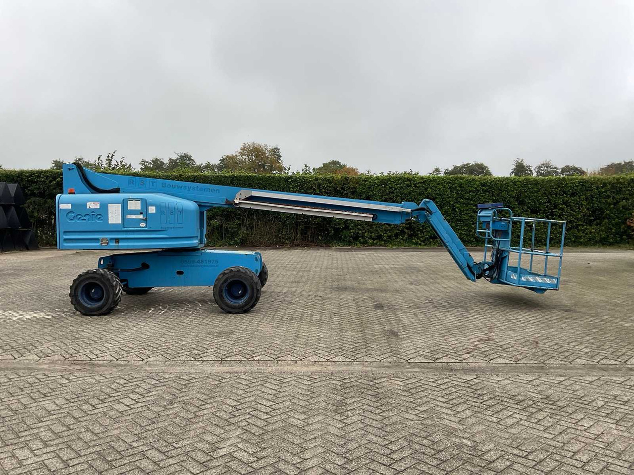 Genie S-45 - Platformë ajrore: foto 5 Genie S-45 - Platformë ajrore: foto 5