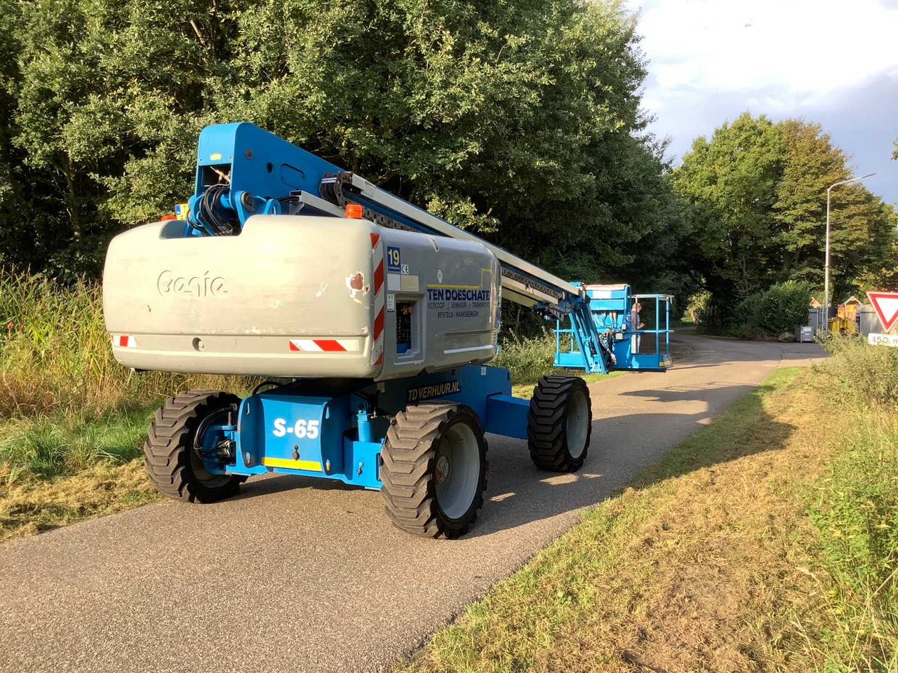 Genie S65 - Platformë ajrore: foto 4 Genie S65 - Platformë ajrore: foto 4