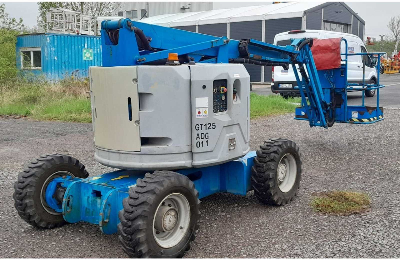 Genie Z34/22 - Platformë ajrore: foto 4 Genie Z34/22 - Platformë ajrore: foto 4