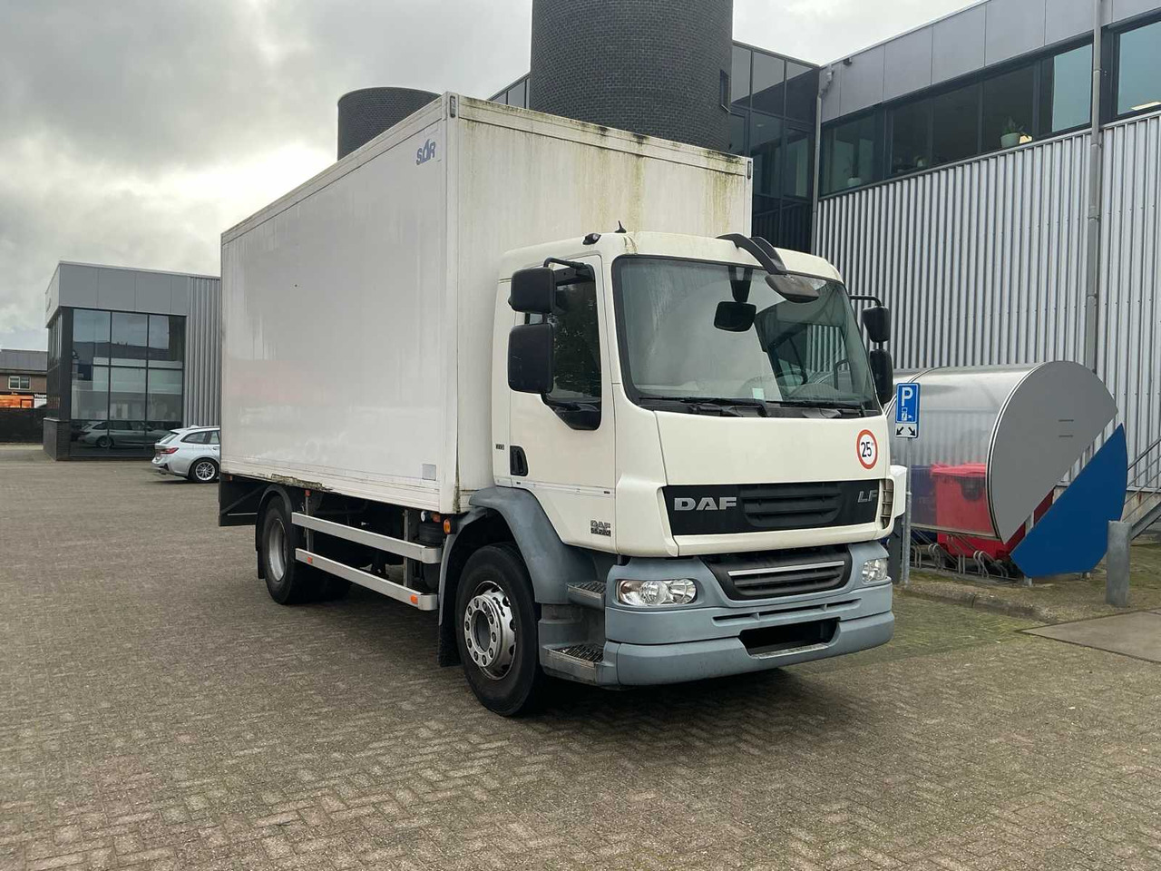 2013 DAF FA 55.220 LF TRUCK - Gjysmë rimorkio: foto 3 2013 DAF FA 55.220 LF TRUCK - Gjysmë rimorkio: foto 3