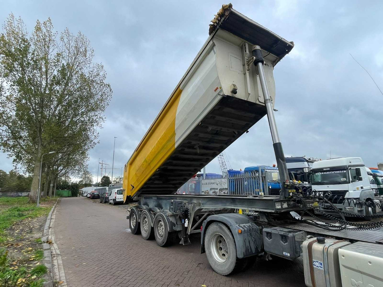STAS - 2013 - S300CX C1B TIPPER TRAILER 3 AXLE COVER - SEMI-TRAILER - Gjysmë rimorkio: foto 4 STAS - 2013 - S300CX C1B TIPPER TRAILER 3 AXLE COVER - SEMI-TRAILER - Gjysmë rimorkio: foto 4