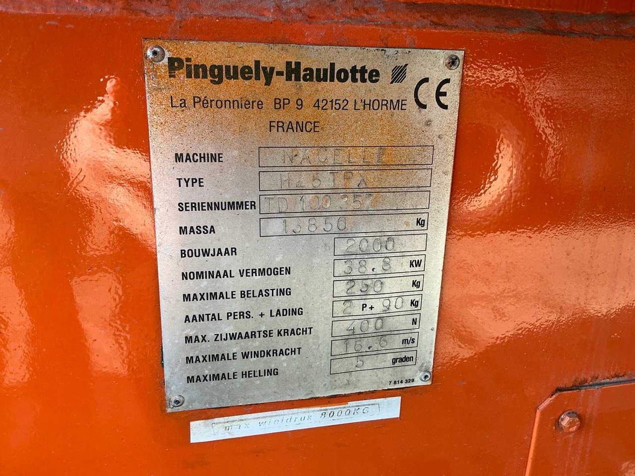 HAULOTTE 2000 HAULOTTE H25TPX AERIAL WORK PLATFORMS - Platformë ajrore: foto 3 HAULOTTE 2000 HAULOTTE H25TPX AERIAL WORK PLATFORMS - Platformë ajrore: foto 3