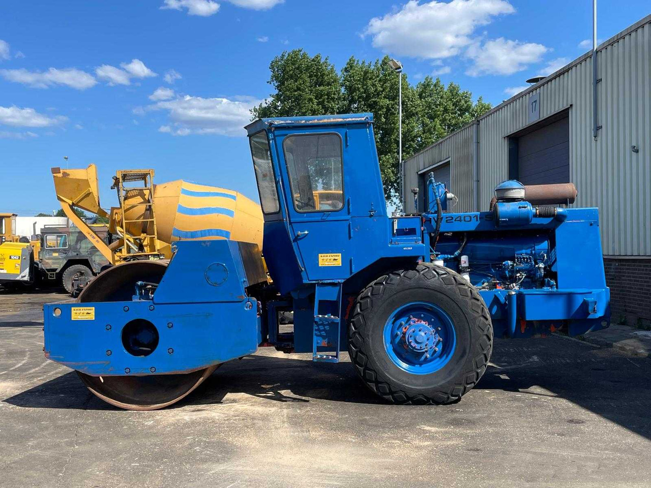 Hamm 2401S - Ngjeshës: foto 4 Hamm 2401S - Ngjeshës: foto 4