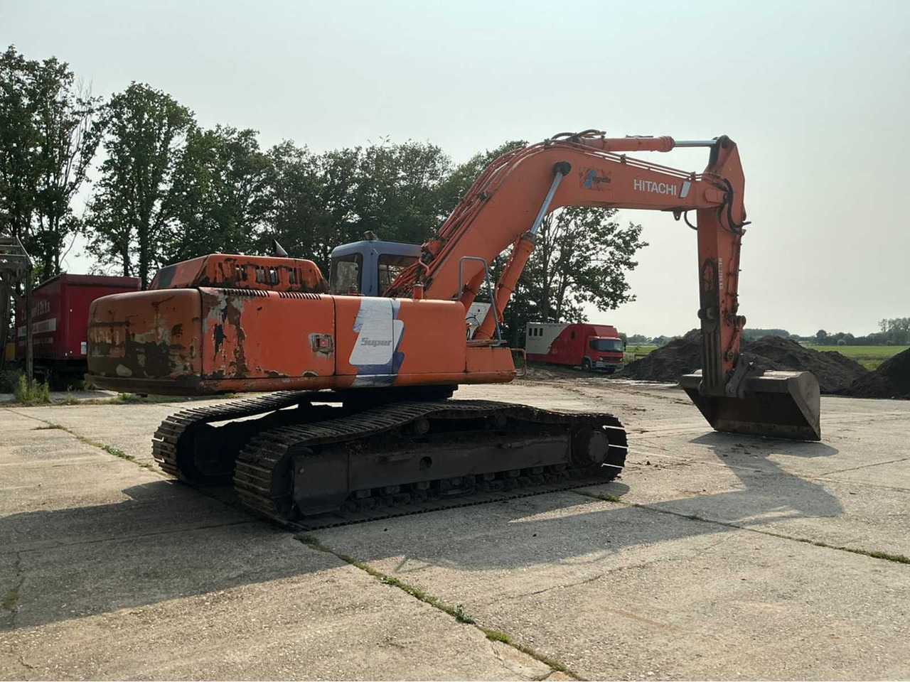 Hitachi EX300-3 - Ekskavator me zinxhirë: foto 5 Hitachi EX300-3 - Ekskavator me zinxhirë: foto 5