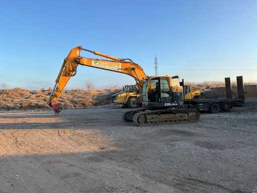 Hyundai Robex235LCR-9 - Ekskavator me zinxhirë: foto 2 Hyundai Robex235LCR-9 - Ekskavator me zinxhirë: foto 2