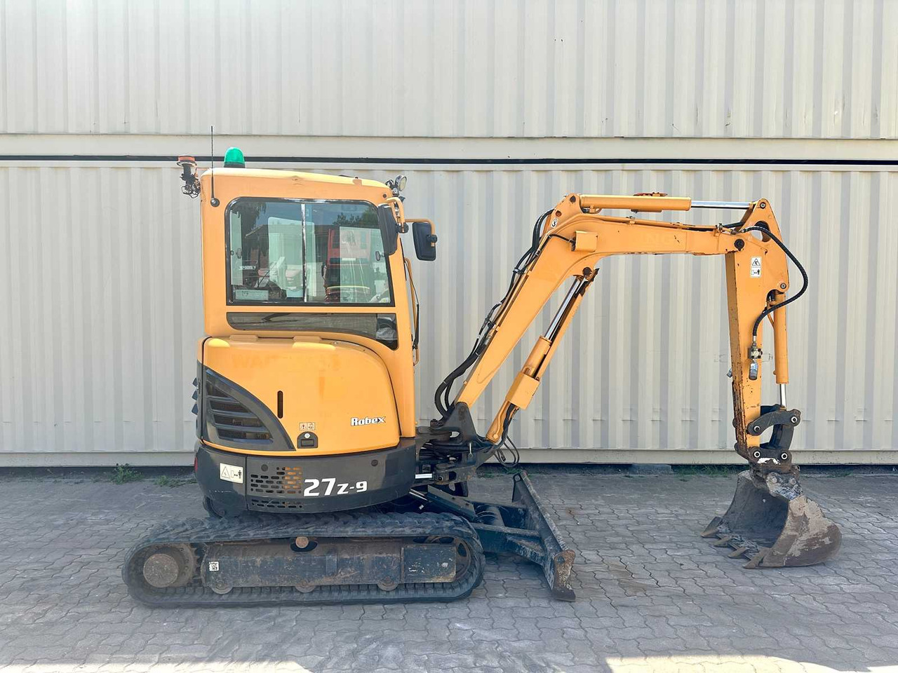 Hyundai Robex27Z-9 - Miniekskavator: foto 5 Hyundai Robex27Z-9 - Miniekskavator: foto 5