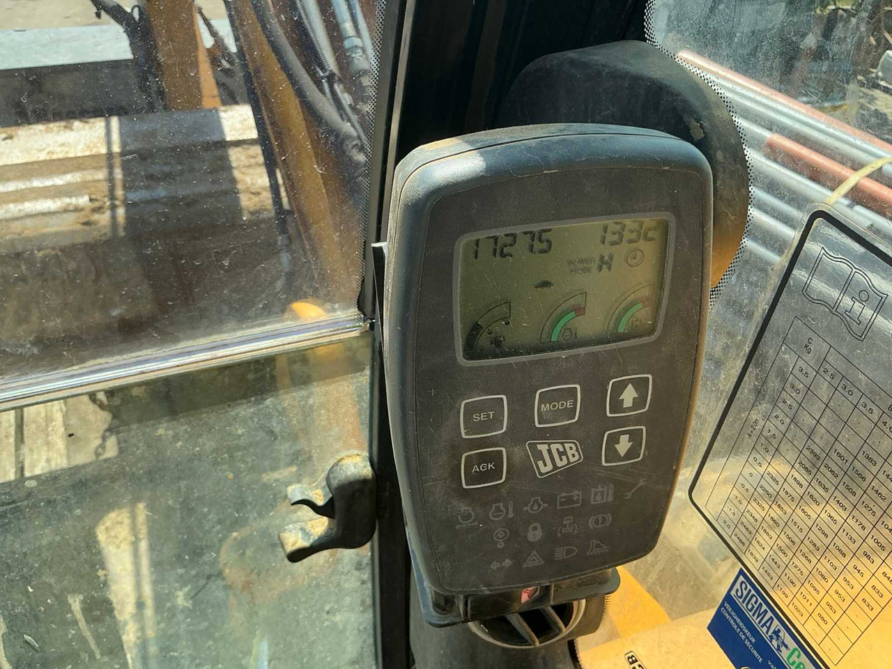 JCB 8085ZTS - Ekskavator me zinxhirë: foto 5 JCB 8085ZTS - Ekskavator me zinxhirë: foto 5