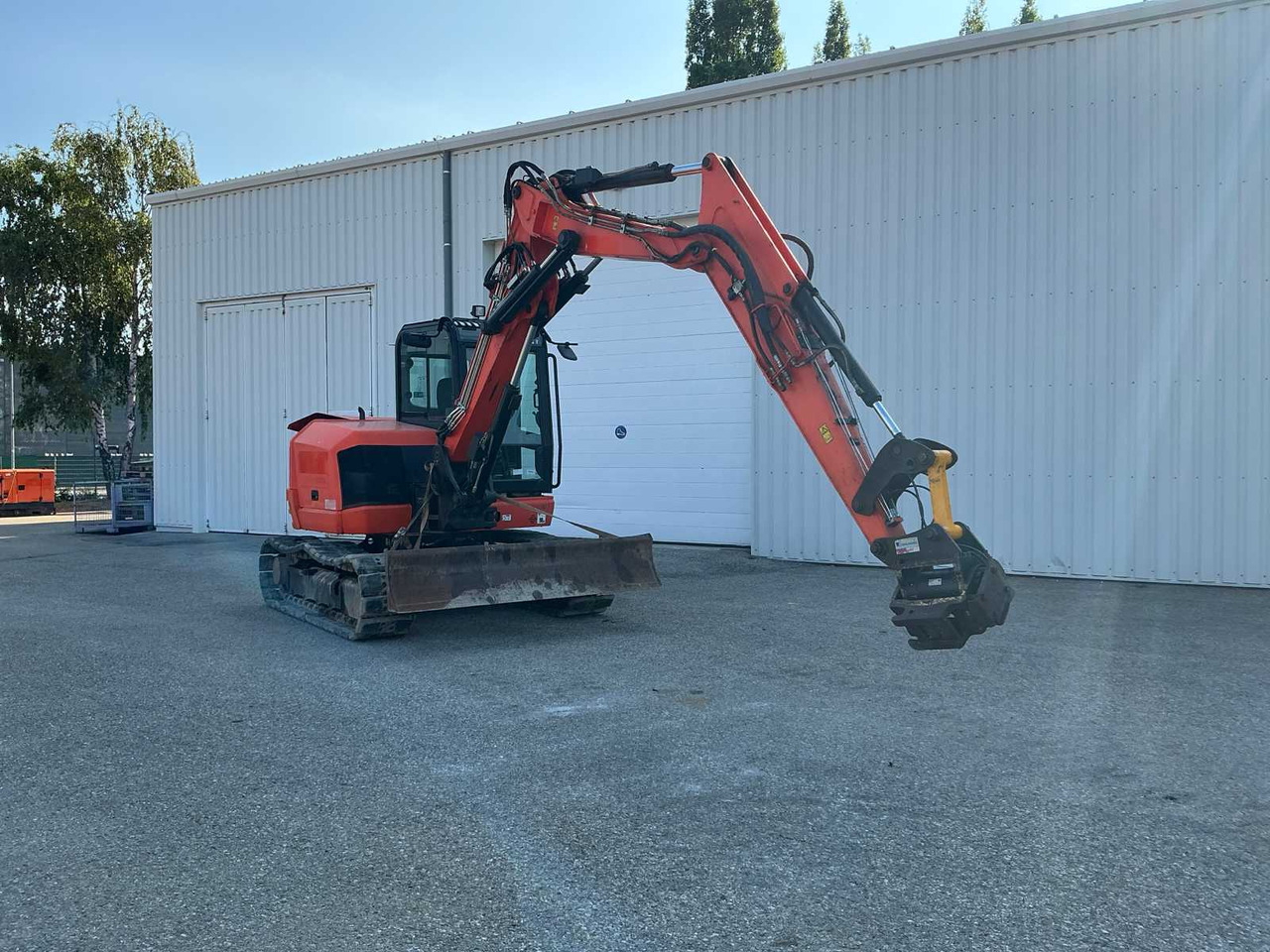 JCB 86C-1TAB - Ekskavator me zinxhirë: foto 1 JCB 86C-1TAB - Ekskavator me zinxhirë: foto 1