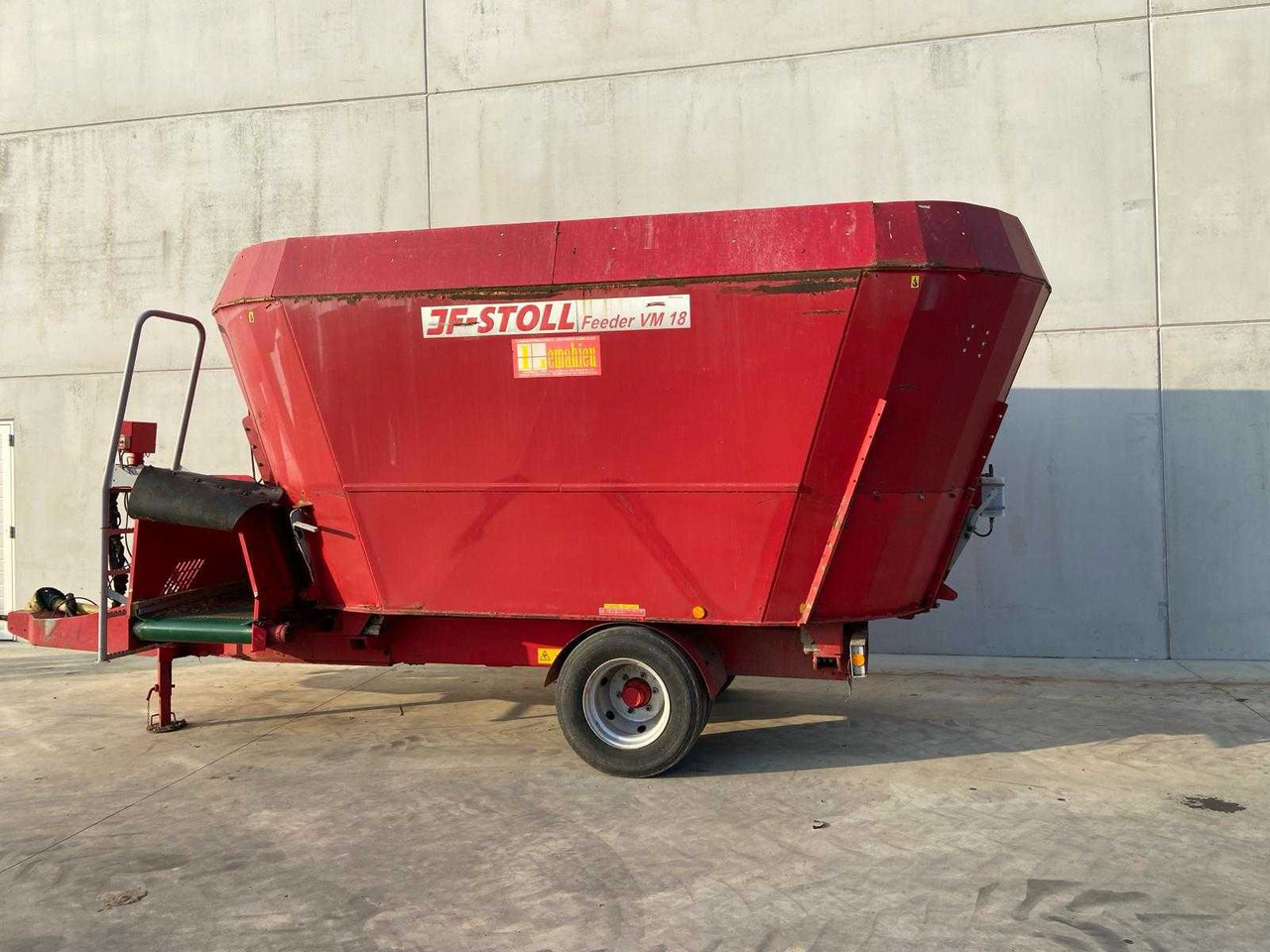 JF Stoll Feeder VM18 - Vagon për përzierjen e foragjereve: foto 5 JF Stoll Feeder VM18 - Vagon për përzierjen e foragjereve: foto 5