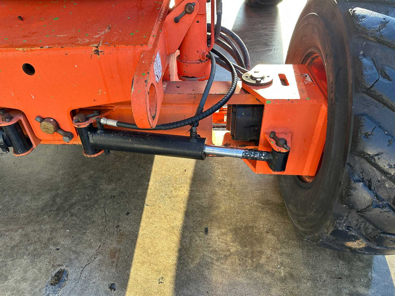 Platformë ajrore JLG - 1998 - 600AJ - AERIAL PLATFORM: foto 12 Platformë ajrore JLG - 1998 - 600AJ - AERIAL PLATFORM: foto 12