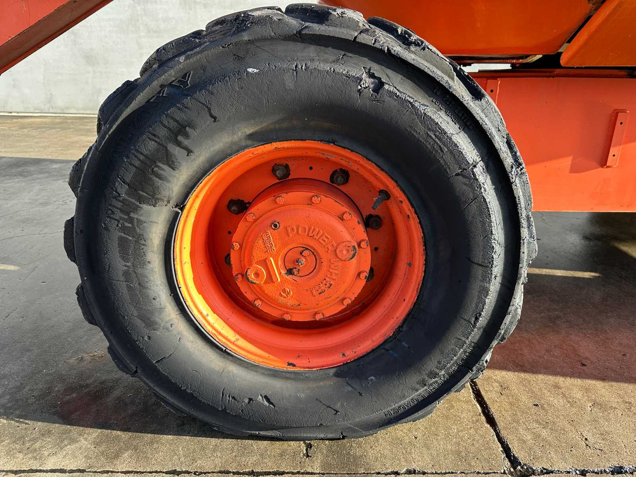 Platformë ajrore JLG - 1998 - 600AJ - AERIAL PLATFORM: foto 17 Platformë ajrore JLG - 1998 - 600AJ - AERIAL PLATFORM: foto 17