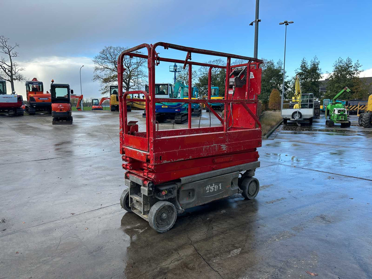 JLG - 2005 - 1930E - SCISSOR LIFT - Platformë ajrore: foto 5 JLG - 2005 - 1930E - SCISSOR LIFT - Platformë ajrore: foto 5