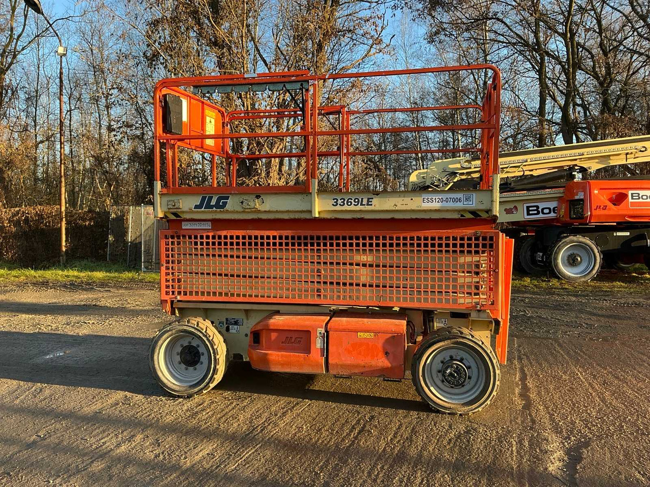 JLG - 3369LE - AERIAL WORK PLATFORMS - 2007 (ESS12007006) - Platformë ajrore: foto 1 JLG - 3369LE - AERIAL WORK PLATFORMS - 2007 (ESS12007006) - Platformë ajrore: foto 1