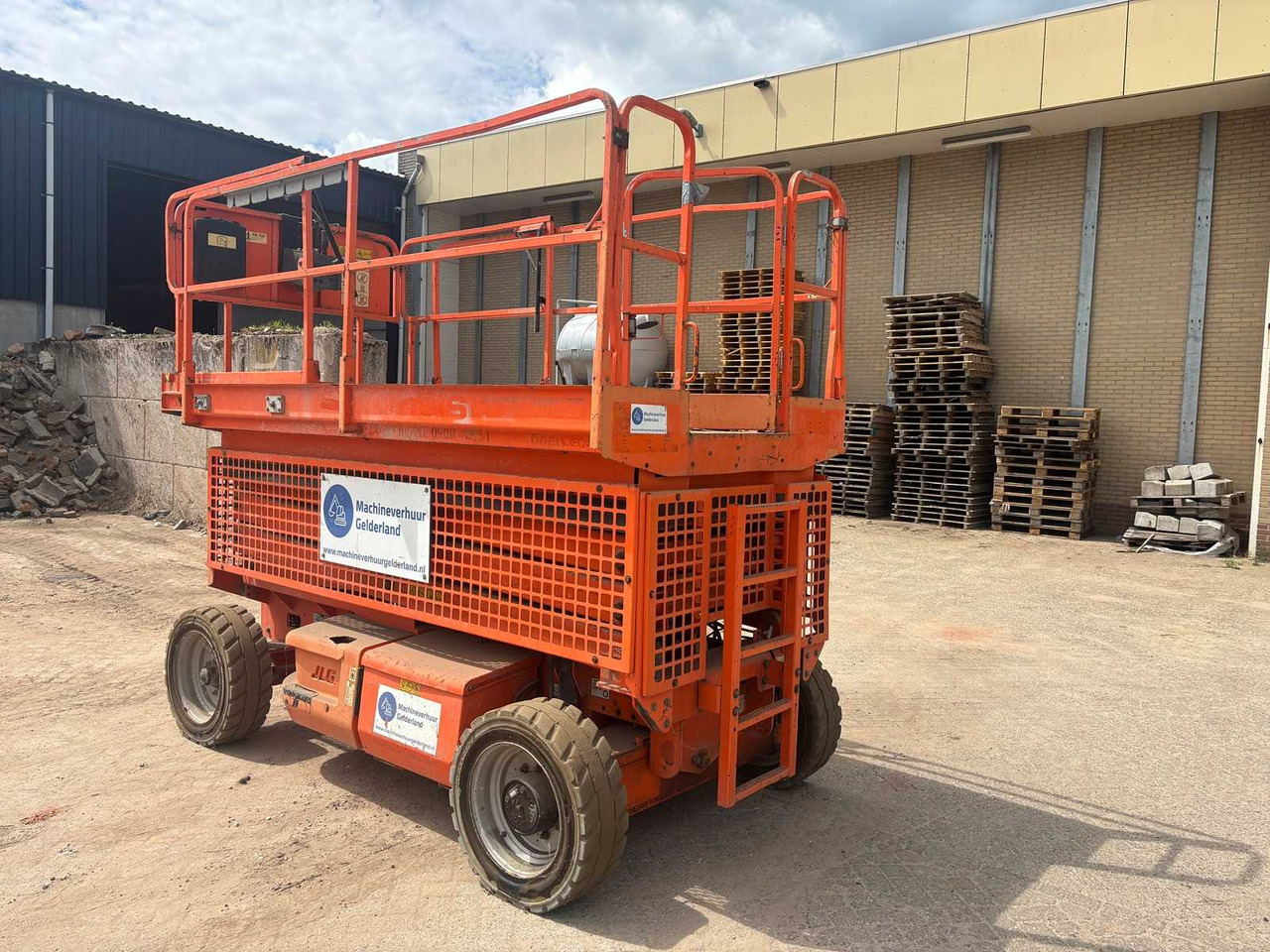 JLG 3369LE - Platformë ajrore: foto 2 JLG 3369LE - Platformë ajrore: foto 2