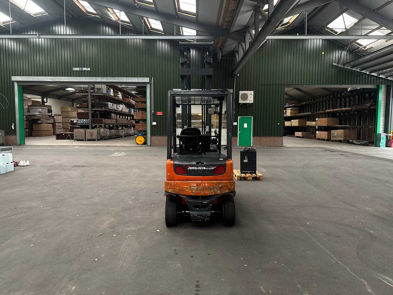 JUNGHEINRICH - EFG 540 - FORKLIFT TRUCK - Pirun ngritës: foto 5 JUNGHEINRICH - EFG 540 - FORKLIFT TRUCK - Pirun ngritës: foto 5