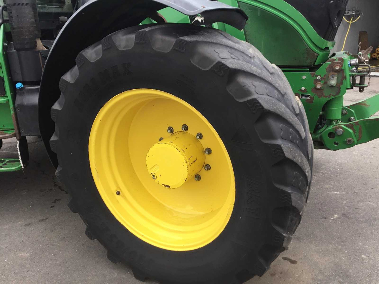 John Deere 6210R - Traktor: foto 5 John Deere 6210R - Traktor: foto 5