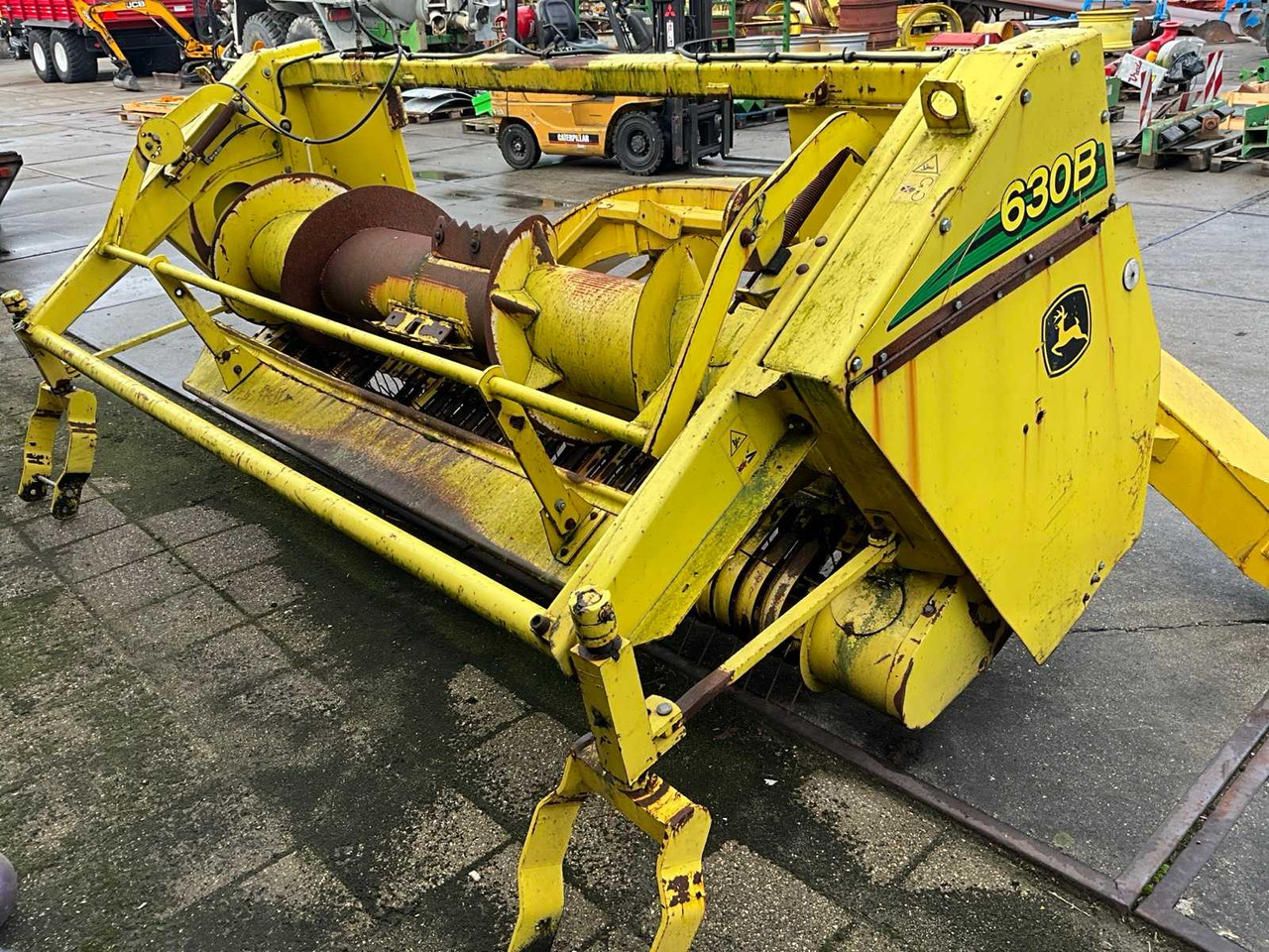 John Deere 630B - Korrëse foragjere: foto 3 John Deere 630B - Korrëse foragjere: foto 3