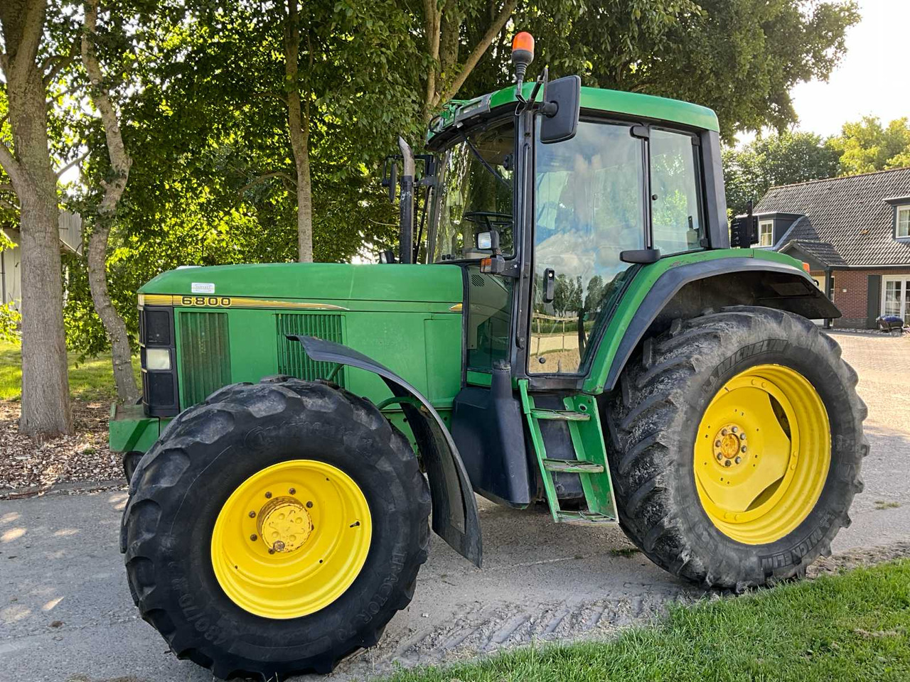 John deere 6800 - Traktor: foto 5 John deere 6800 - Traktor: foto 5