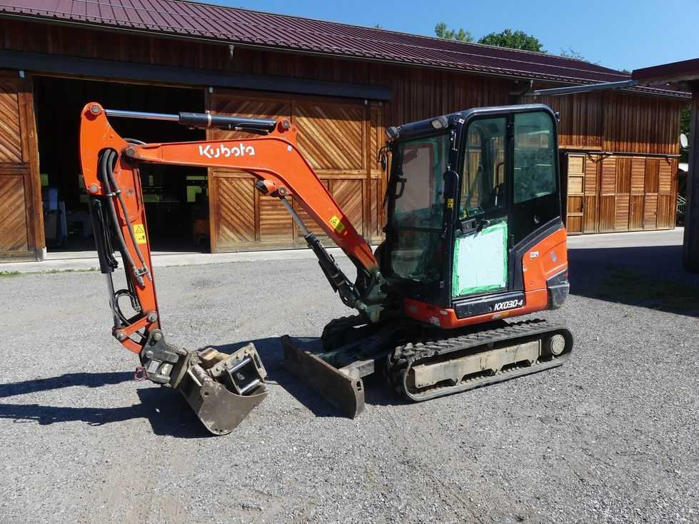 KUBOTA KX030-4 GL HI - Ekskavator me zinxhirë: foto 3 KUBOTA KX030-4 GL HI - Ekskavator me zinxhirë: foto 3