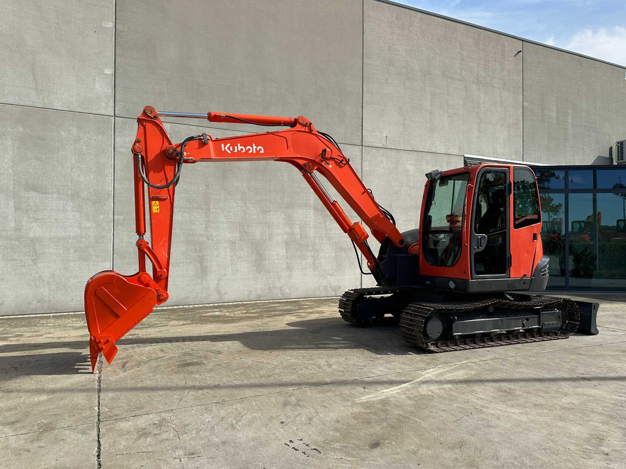 KUBOTA - KX185-3 - MIDI EXCAVATOR - Ekskavator: foto 1 KUBOTA - KX185-3 - MIDI EXCAVATOR - Ekskavator: foto 1