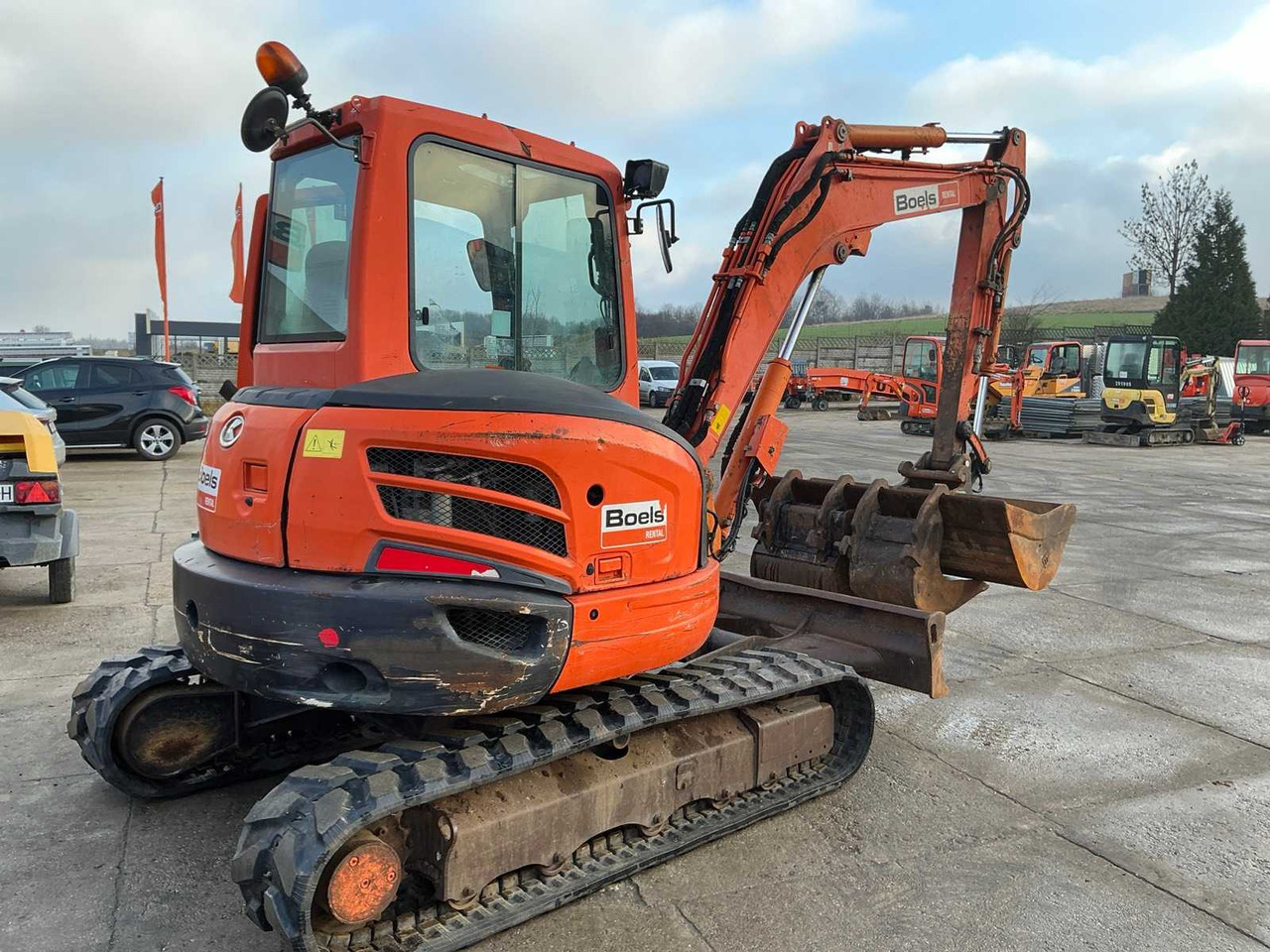 KUBOTA - U55-4 KGLS2 - MIDI-EXCAVATOR - 2015 (135400101) - Ekskavator: foto 4 KUBOTA - U55-4 KGLS2 - MIDI-EXCAVATOR - 2015 (135400101) - Ekskavator: foto 4