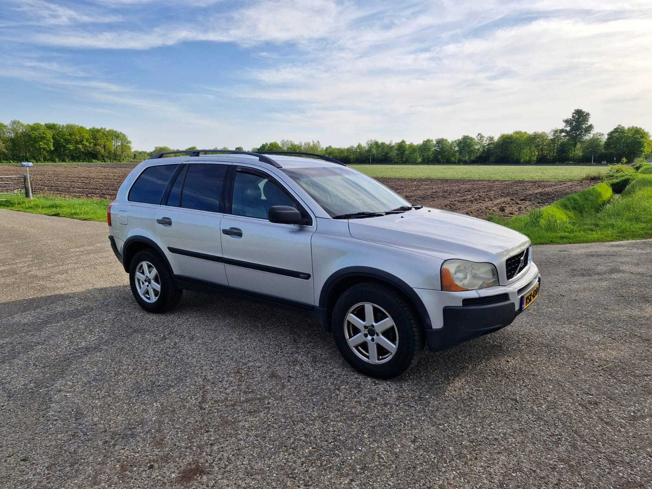 2003 VOLVO XC90 2.4 D5 COMMERCIAL VEHICLE - Kamioncine: foto 3 2003 VOLVO XC90 2.4 D5 COMMERCIAL VEHICLE - Kamioncine: foto 3