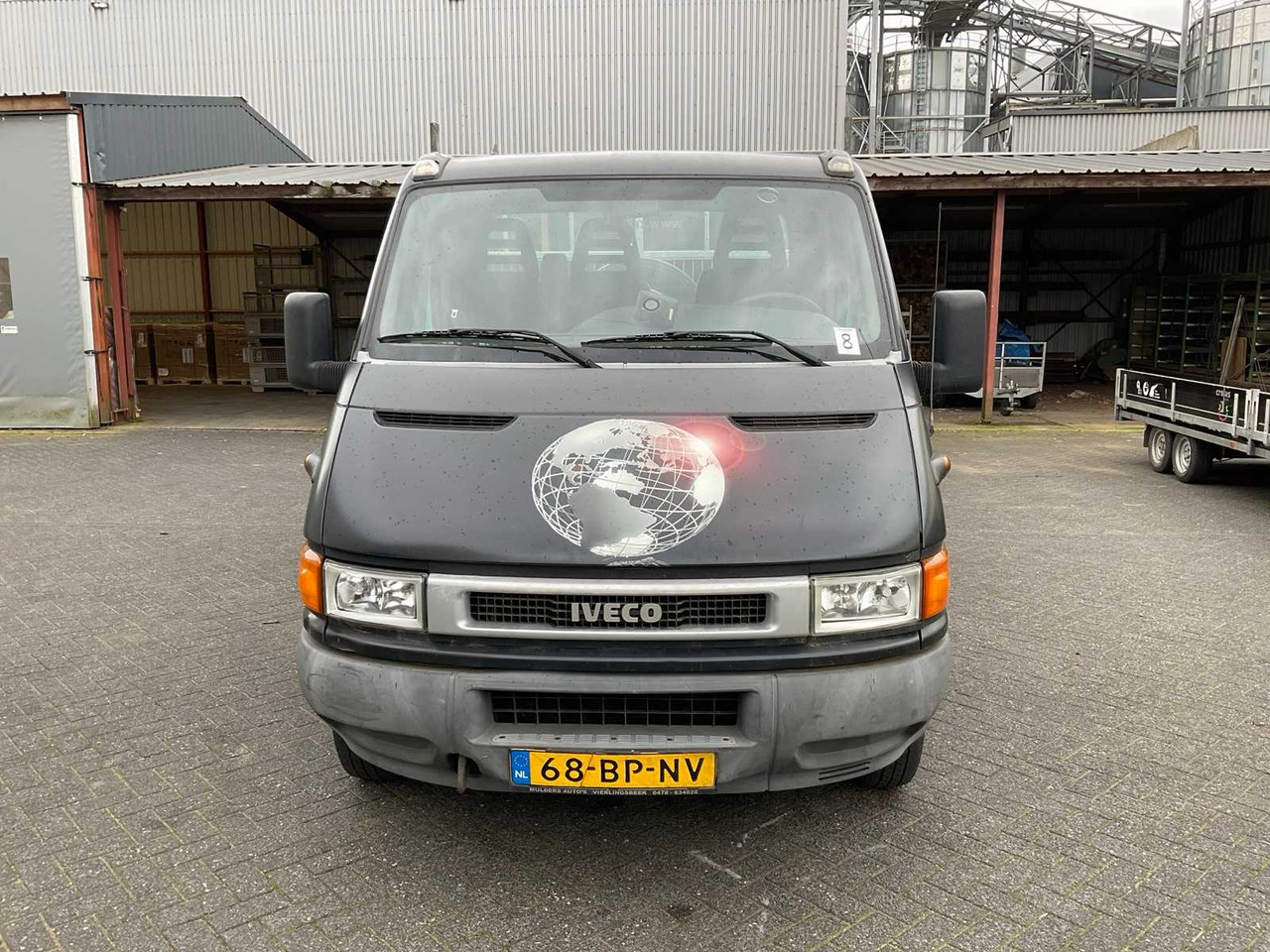 2004 IVECO DAILY BE TRACTOR WITH TRAILER - Kamioncine: foto 2 2004 IVECO DAILY BE TRACTOR WITH TRAILER - Kamioncine: foto 2