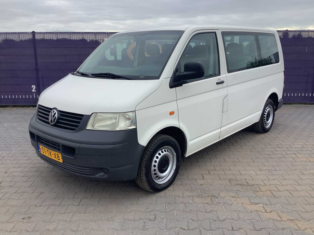 2006 - VOLKSWAGEN - TRANSPORTER KOMBI - 1.9 TDI 300 BASELINE - COMMERCIAL VEHICLE - Kamioncine: foto 1 2006 - VOLKSWAGEN - TRANSPORTER KOMBI - 1.9 TDI 300 BASELINE - COMMERCIAL VEHICLE - Kamioncine: foto 1