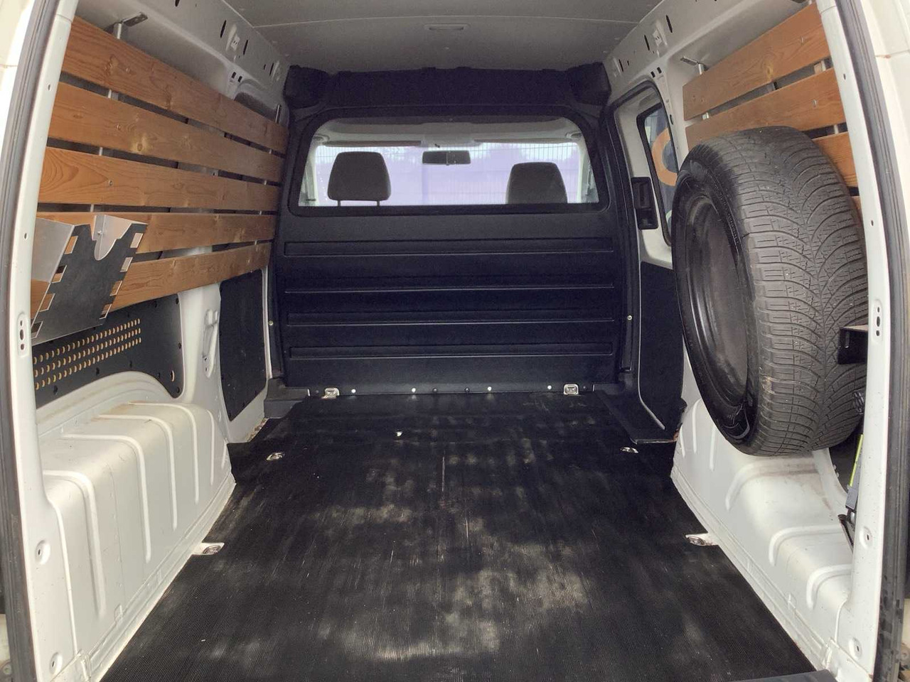 2019 - VOLKSWAGEN - CADDY - 1.4 TGI MAXI L2H1 ECOFUEL - CNG/NATURAL GAS - COMMERCIAL VEHICLE - Kamioncine: foto 5 2019 - VOLKSWAGEN - CADDY - 1.4 TGI MAXI L2H1 ECOFUEL - CNG/NATURAL GAS - COMMERCIAL VEHICLE - Kamioncine: foto 5