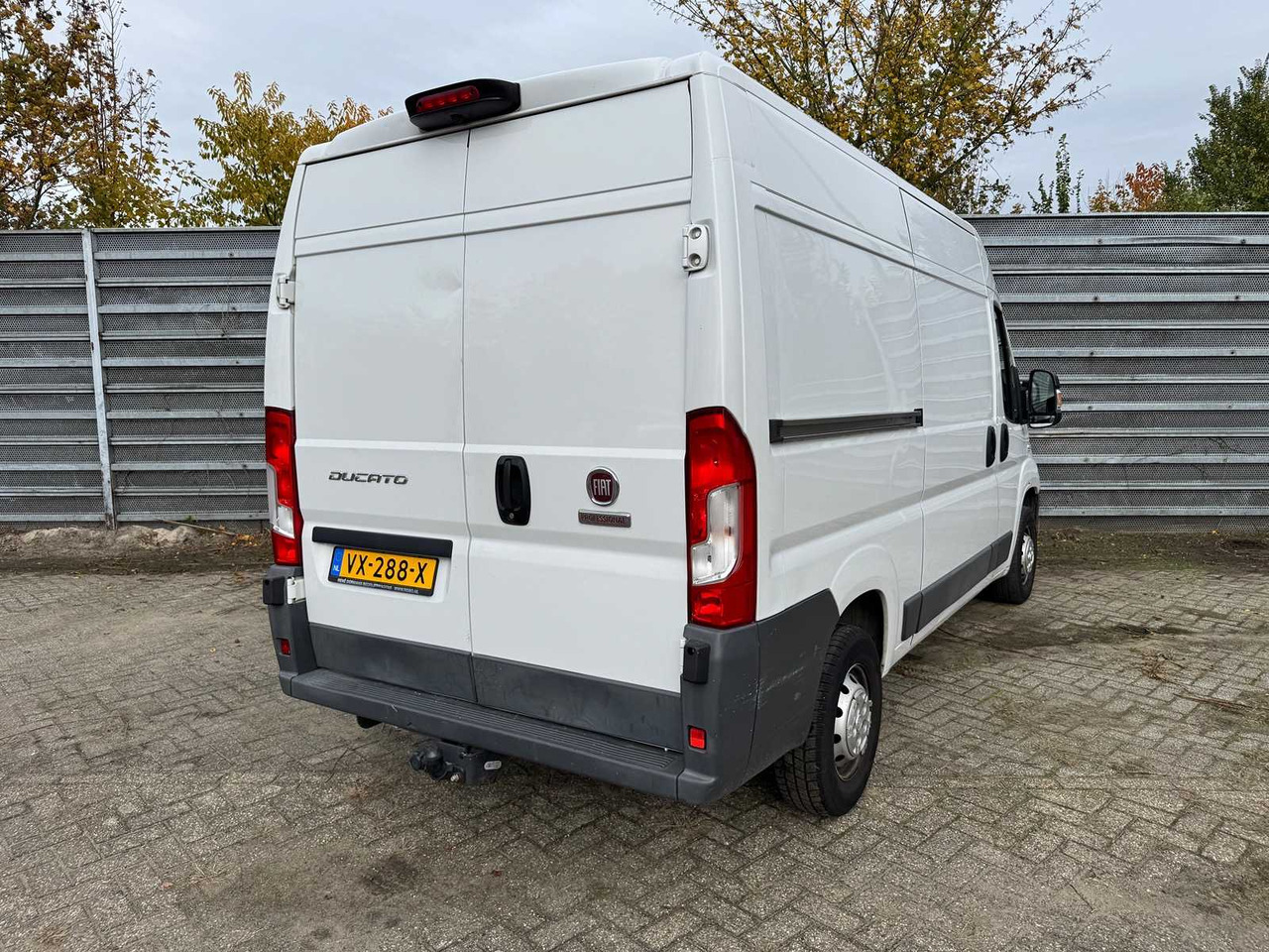 FIAT - DUCATO - 35H 2.3 MJ L2H2, 2016, VX-288-X - Kamioncine: foto 5 FIAT - DUCATO - 35H 2.3 MJ L2H2, 2016, VX-288-X - Kamioncine: foto 5
