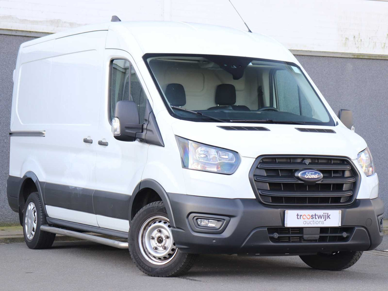 FORD TRANSIT 290 2.0 TDCI L2H2 TREND VAN | VRF-27-T - Kamioncine: foto 3 FORD TRANSIT 290 2.0 TDCI L2H2 TREND VAN | VRF-27-T - Kamioncine: foto 3