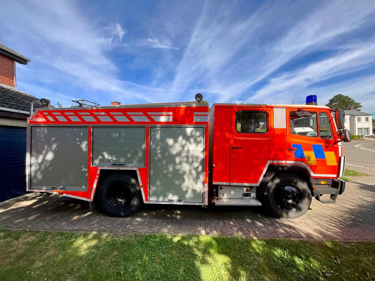 1997 MERCEDES-BENZ ATEGO FIRE TRUCK FIRE BRIGADE - Kamioni: foto 5 1997 MERCEDES-BENZ ATEGO FIRE TRUCK FIRE BRIGADE - Kamioni: foto 5
