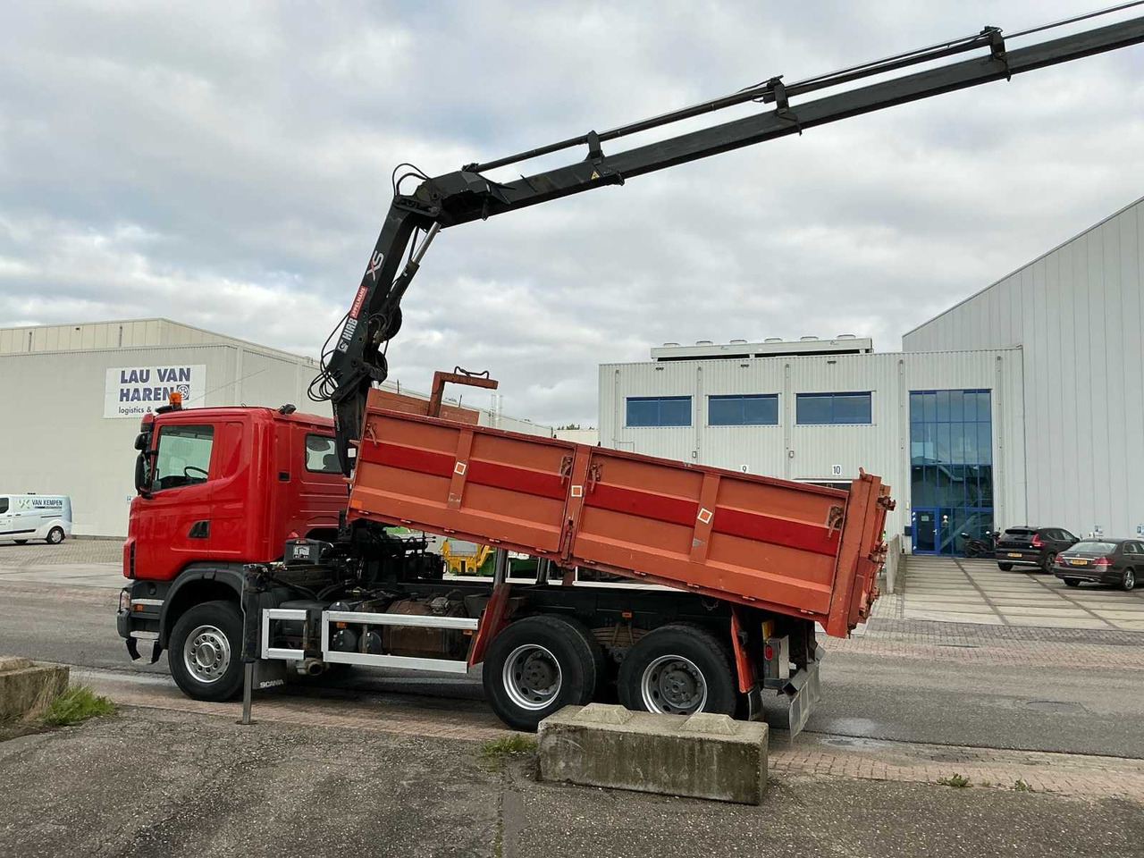 2009 SCANIA G420 TIPPER TRUCK WITH CRANE - Kamioni: foto 3 2009 SCANIA G420 TIPPER TRUCK WITH CRANE - Kamioni: foto 3
