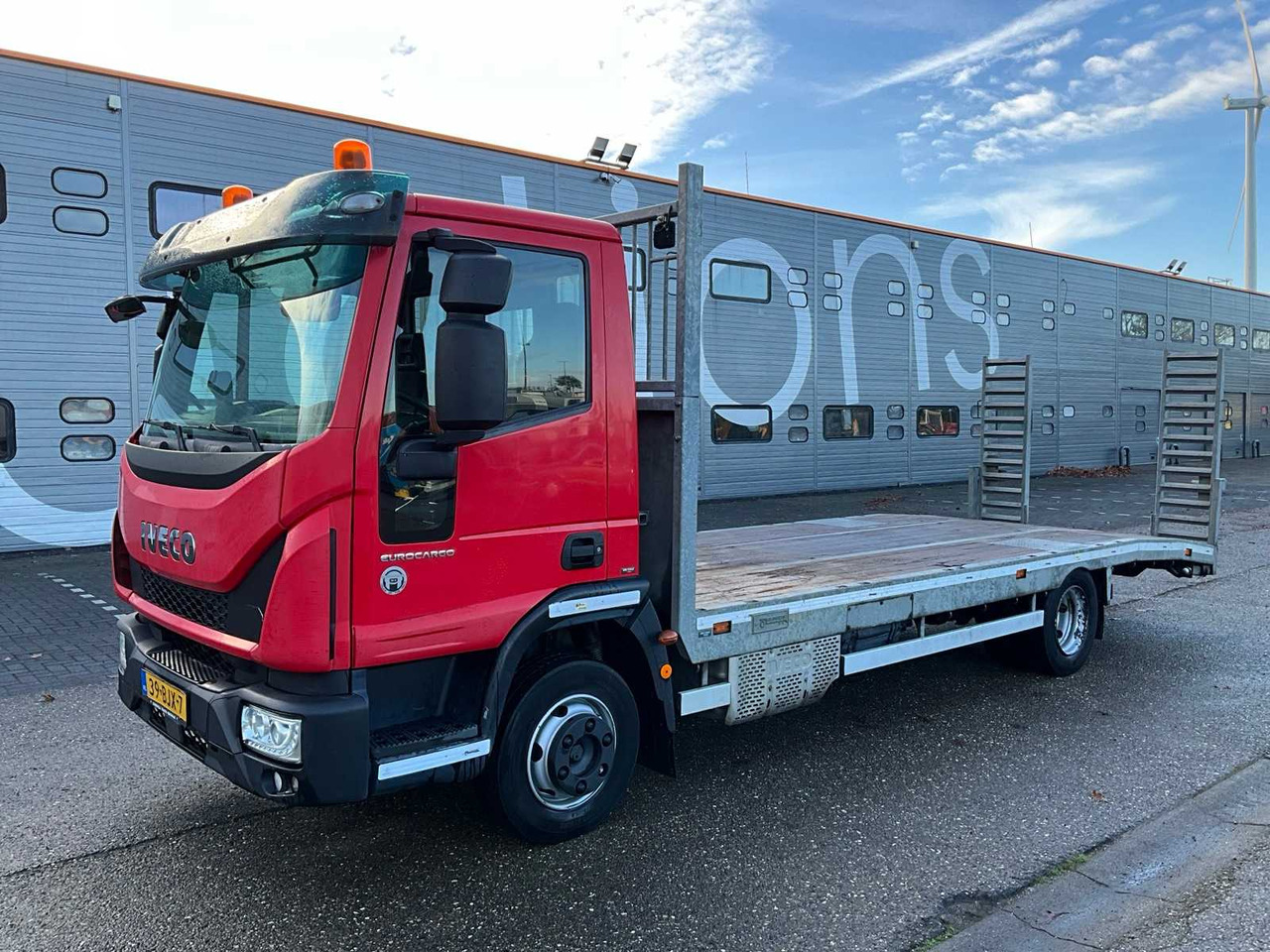 2018 IVECO EUROCARGO EURO6 RAMP WITH VELDHUIZEN BODY 39-BJX-7 - Kamioni: foto 1 2018 IVECO EUROCARGO EURO6 RAMP WITH VELDHUIZEN BODY 39-BJX-7 - Kamioni: foto 1