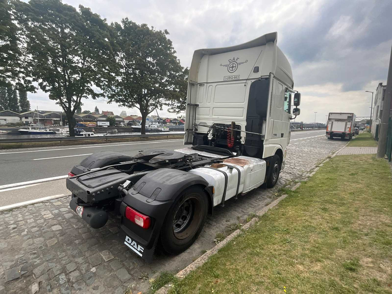 DAF XF 460 FT - 2015 - Kamioni: foto 5 DAF XF 460 FT - 2015 - Kamioni: foto 5