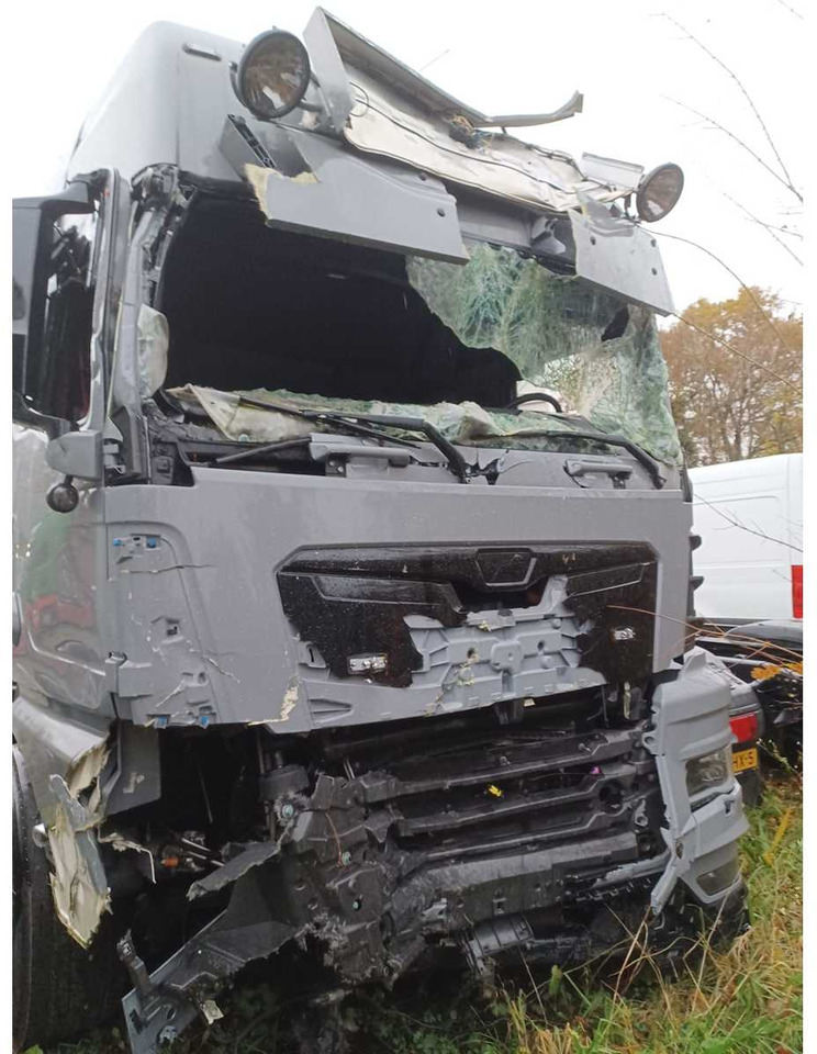 MAN - TGX 18.640 4X2 XXL - 2023 - TRUCKS - Kamioni: foto 1 MAN - TGX 18.640 4X2 XXL - 2023 - TRUCKS - Kamioni: foto 1