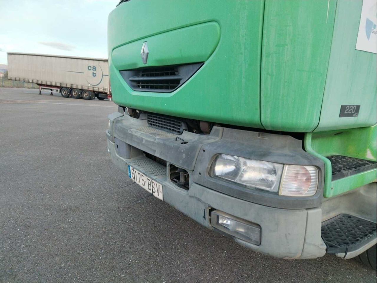 RENAULT M220.14C MAINTANCE TRUCK - 2002 - Kamioni: foto 5 RENAULT M220.14C MAINTANCE TRUCK - 2002 - Kamioni: foto 5