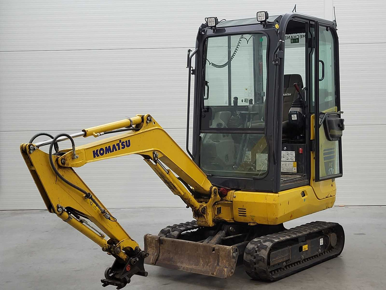 Komatsu PC 17R-S - Miniekskavator: foto 1 Komatsu PC 17R-S - Miniekskavator: foto 1