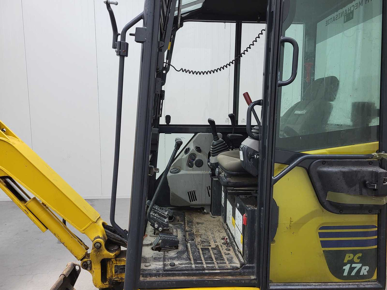 Komatsu PC 17R-S - Miniekskavator: foto 5 Komatsu PC 17R-S - Miniekskavator: foto 5