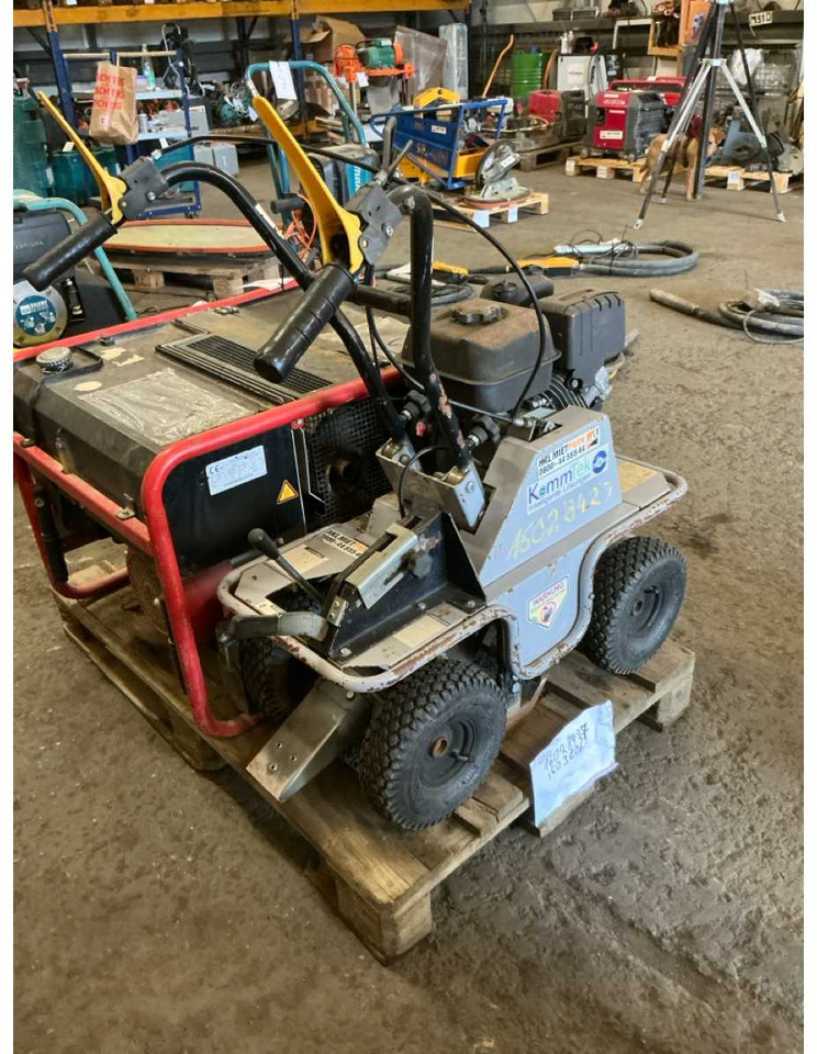 Kommtek RS 340 - Pajisje për lirimin e tokës: foto 2 Kommtek RS 340 - Pajisje për lirimin e tokës: foto 2