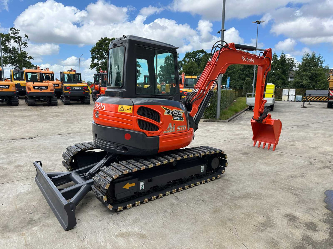 Kubota KX155-3 - Ekskavator me zinxhirë: foto 4 Kubota KX155-3 - Ekskavator me zinxhirë: foto 4