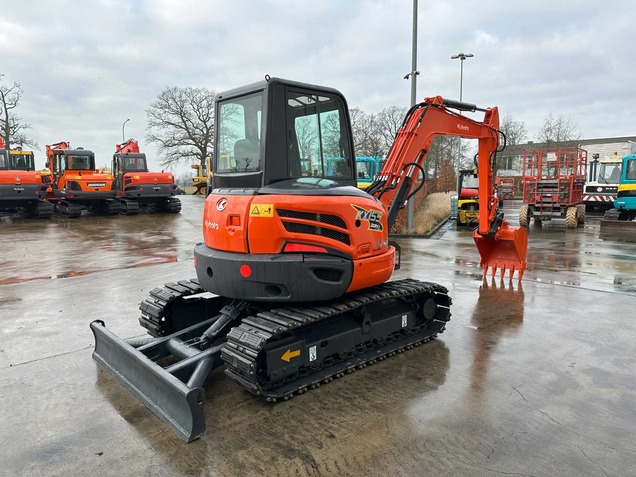 Kubota KX155-5 - Ekskavator me zinxhirë: foto 4 Kubota KX155-5 - Ekskavator me zinxhirë: foto 4