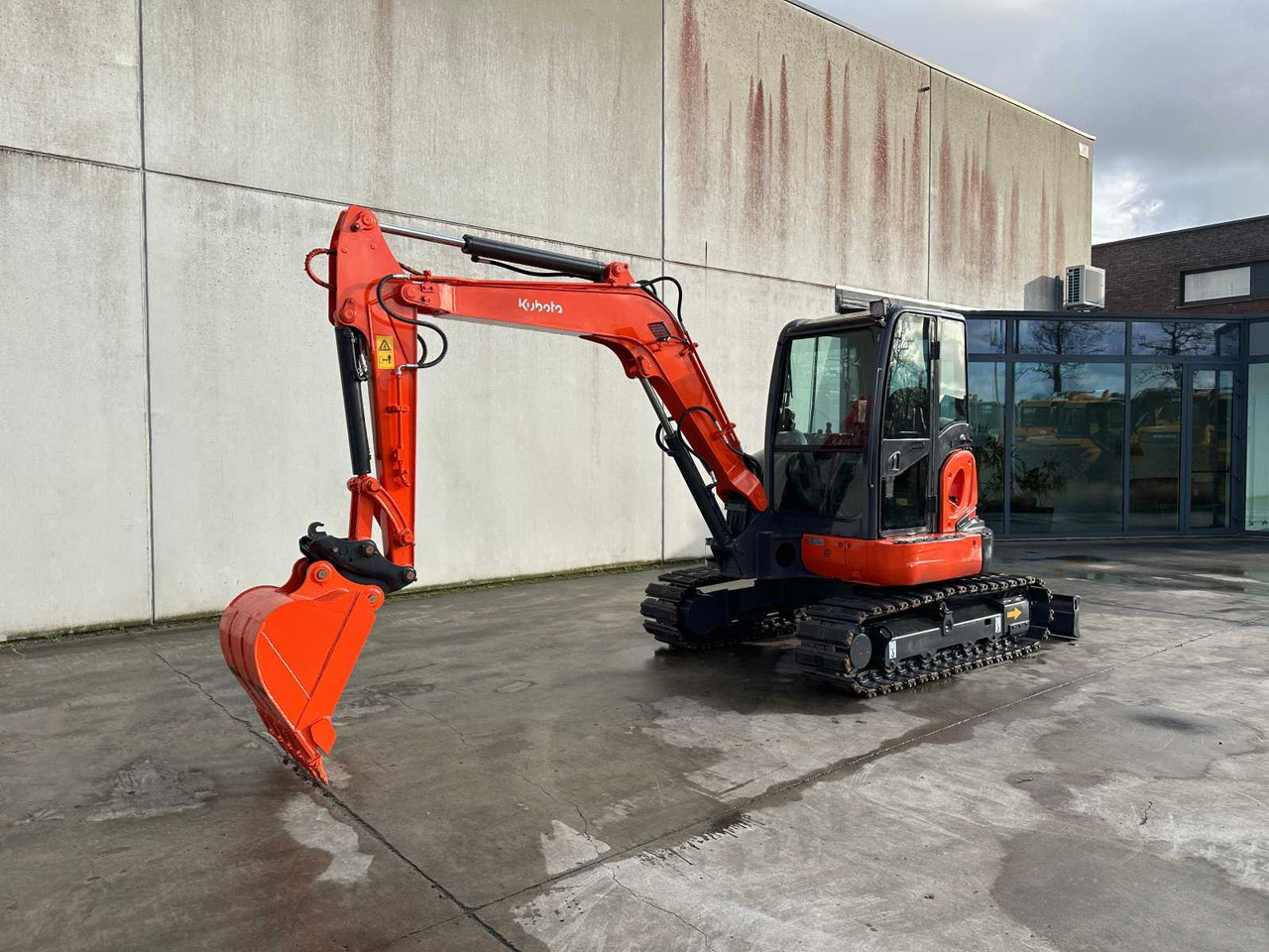 Kubota KX155-5 - Ekskavator me zinxhirë: foto 1 Kubota KX155-5 - Ekskavator me zinxhirë: foto 1
